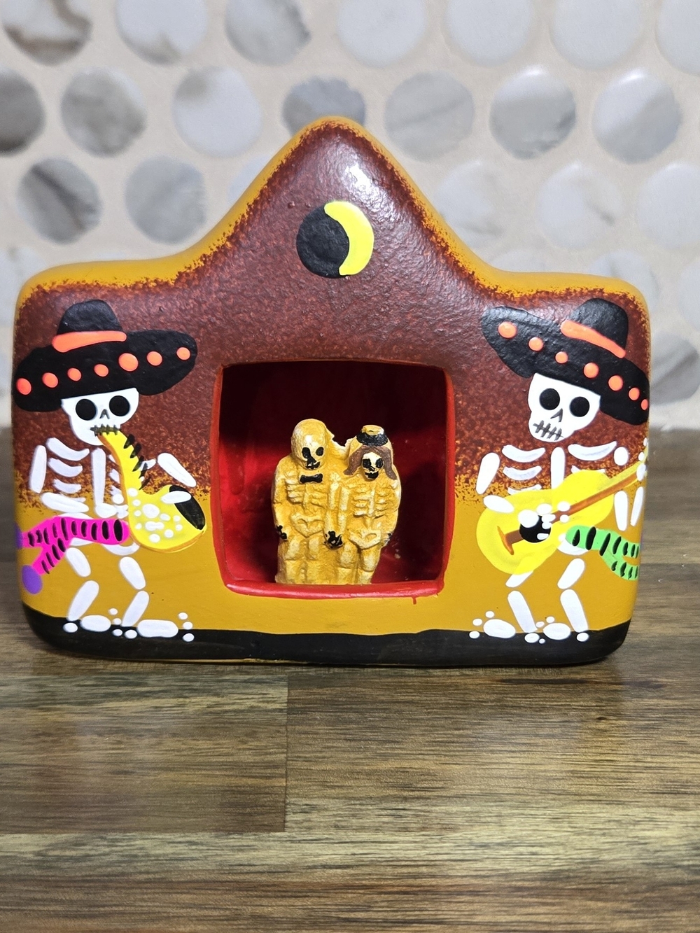 Peruvian Hand-Painted Day of the Dead Ceramic Shrine - 3 Inch Tall